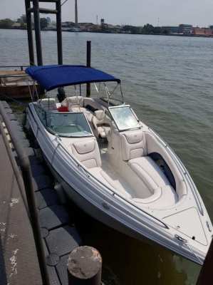 SAVE $$$$ HUGE PRICE REDUCTION - OPEN TO OFFERS-CROWN 28 BOW RIDER