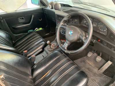 BMW E28 520i for sale