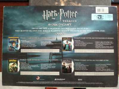 ชุดดีวีดี Harry Potter ปีที่ 1-4 (ดีวีดี 8 แผ่น)