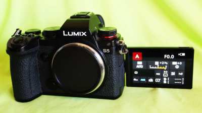 Panasonic Lumix S5 Professional Full Frame Splash/Dust Rugged Camera