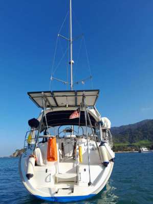 Hunter410 for sail