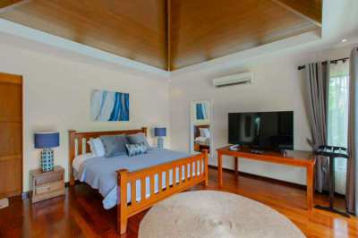 Beautiful Pool Villa 2 bedrooms 2 bathrooms for sale in Rawai - Suksan