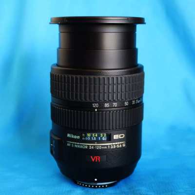 Nikon Nikkor 24-120mm f/3.5-5.6G VR Vibration Reduction