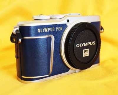 Olympus Pen E-PL9 Denim Blue Limited Edition Body, Exclusive Blue 