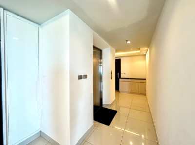 2Bedrooms with A stunning sea views for Rent at Wong Amat Tower 