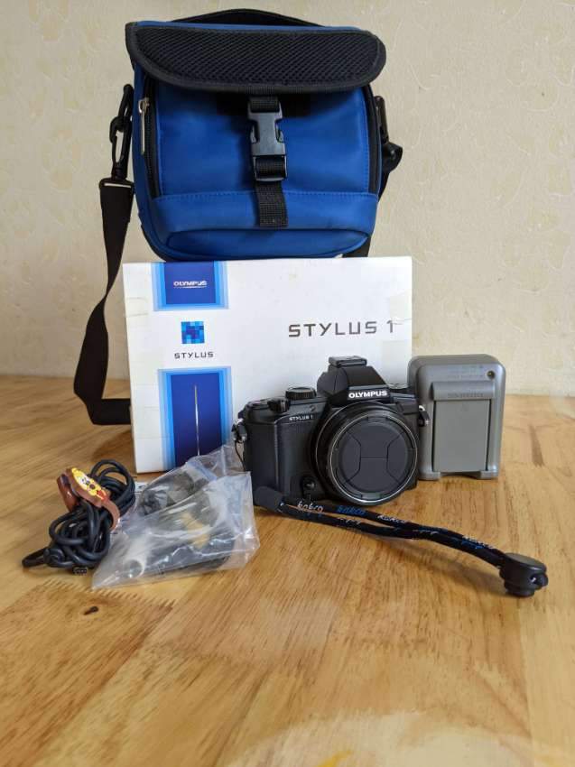 ❌SOLD❌Olympus Stylus 1 camera... F2.8