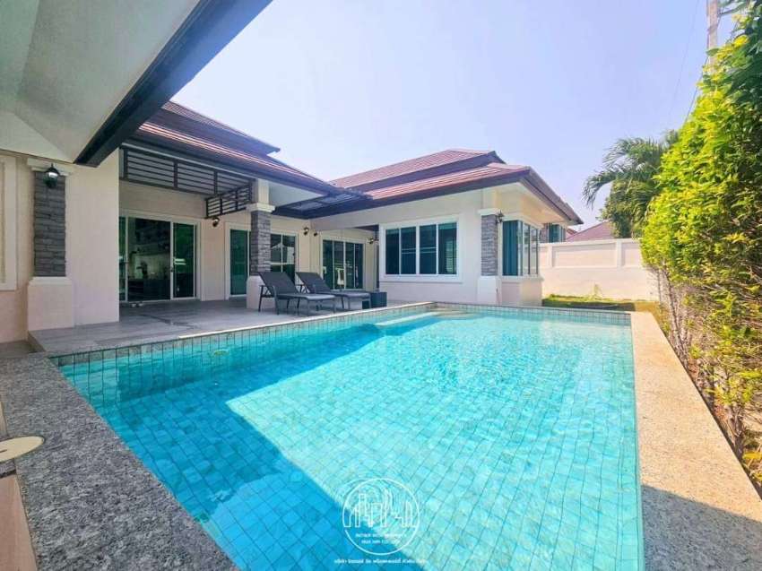 LUXURIOUS POOL VILLA  FOR SALE   