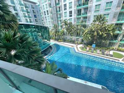 City Center Residence 2 Bed With Beautiful Pool View 