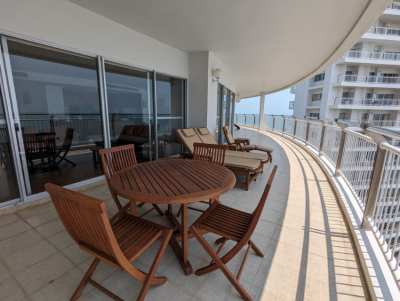 Baan Rom Ruen: Luxury 3 Bed Sea View Condo