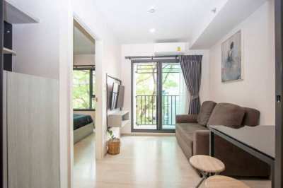 Stylish 1-BR Condo At Escent Ville Chiang Mai: For Sale (ESCV047)