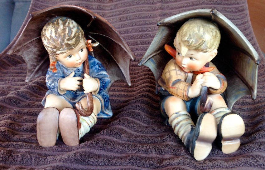 Vintage Hummel figurines - Umbrella Boy and Girl 