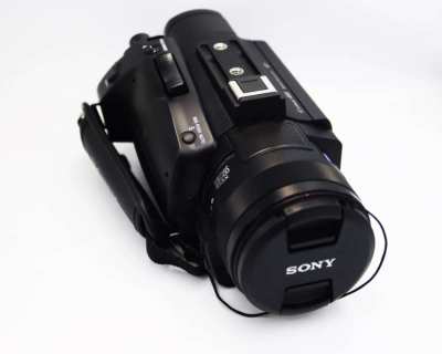 Sony PXW-Z90 S-Log3, Live streaming XAVC 4K camcorder in Box, Zeiss T*