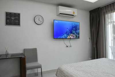 Water Park Condo Studio 27sqm 1.925 FN