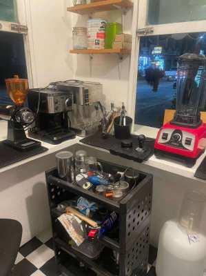 Fully equipped cute Coffee Kiosk business for sale