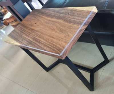 NO.20  NEW  ACACIA HARDWOOD SIDE TABLE FREE DELIVERY 