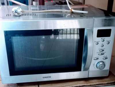 Good Microwave !!!!!!!  Microwave Oven Convection / Grill