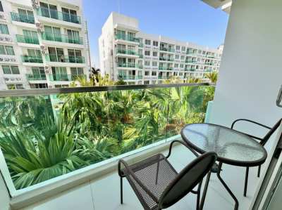 Amazon Condo for rent 1 bedroom Pool View 5th floor 