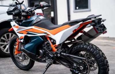 2023 KTM 890 Adventure R