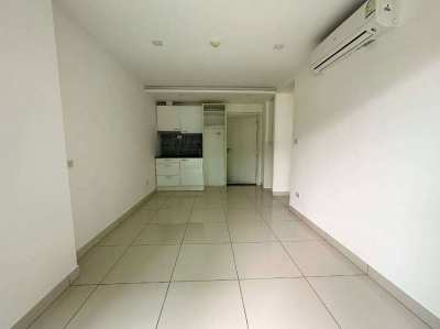 Brand new 1bedroom in Siam Oriental Plaza Condominium, Pratumnak