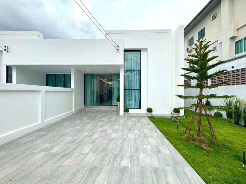 Brand New Twin House For Sale 3,390,000 THB 