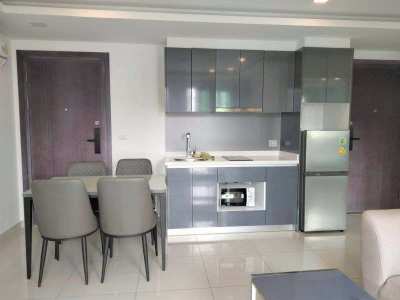 2 bedrooms for rent in pattaya ,phratamnak area