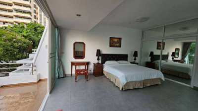 Pattaya Jomtien four bedroom ocean view house rental 