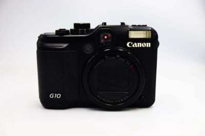 Canon PowerShot G10 Digital Camera 14.7MP CCD sensor 28-140mm f2.8-4.5