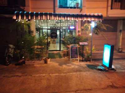 Key / Leasehold for Sale - Restaurant, Bar, B&B, Hostel 