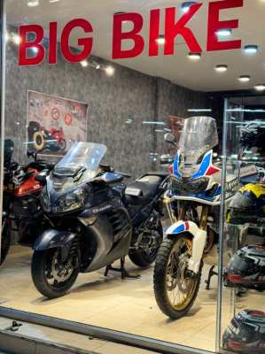 HONDA AFRICA TWIN 1000 Manual