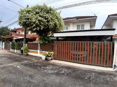 Direct Owner 2 Bedroom House in Pathum Thani
