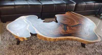 NO .34  MASSIVE   Huge New Solid acacia log coffeE TABLE