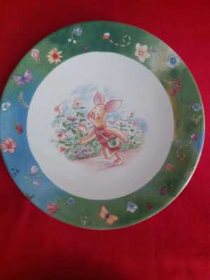 Set of four simply Pooh plates in box pooh,piglet,tigger and eeyore