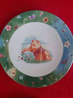 Set of four simply Pooh plates in box pooh,piglet,tigger and eeyore