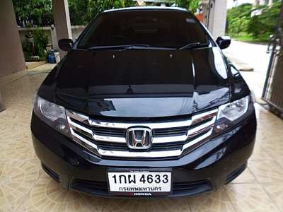 2013 HONDA CITY 1.5V ออโต้ รถบ้านแท้ มือแรกจากห้าง ไม่เคยติดแก๊ส สวยจั