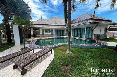 Baan Dusit Pattaya Lake Pool Villa - Huge Corner Plot!