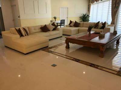 3 Bedroom Riverside Penthouse 234 sqm to rent