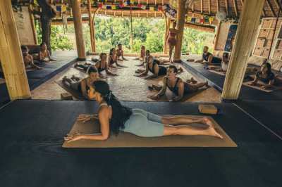 200 hour Yoga Teacher Training | ULU YOGA