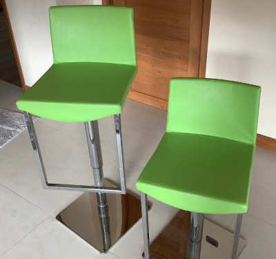 Barstools (kitchen counter/breakfast bar)