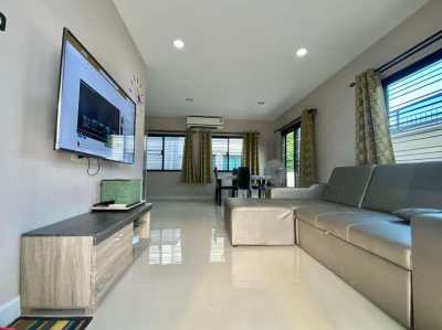 Spacious 3 Bedroom House in Sai Mai for Sale