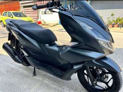Honda PCX 160 2021 27KKM for Sale - Excellent Condition + Many Extras