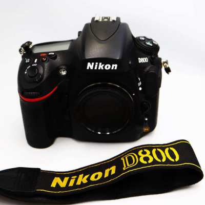 Nikon D800 36.3MP Professional DSLR, Shutter: 3306 