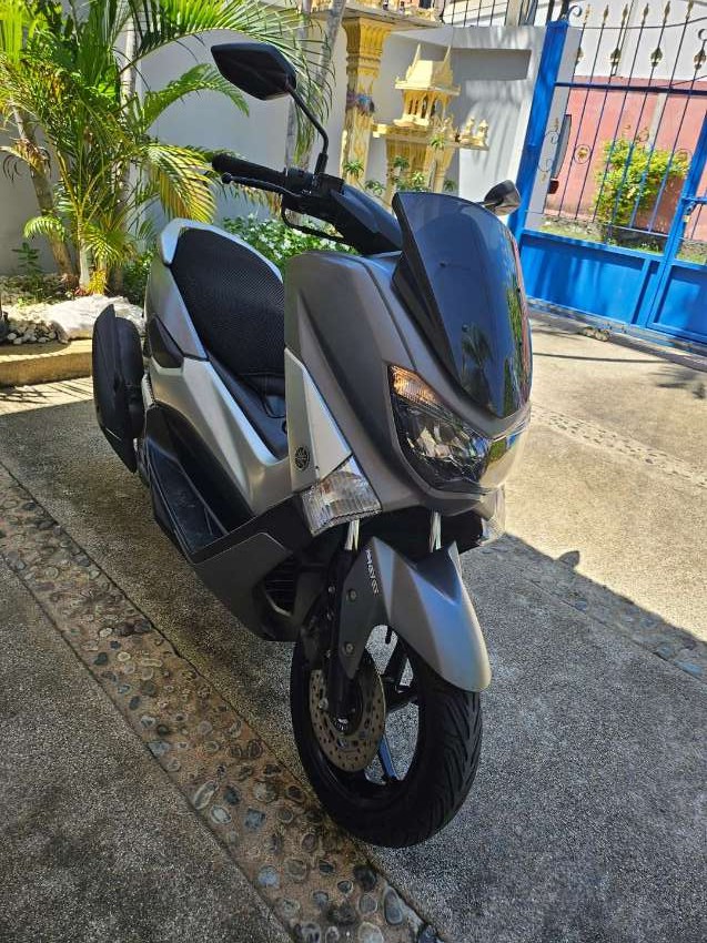 YAMAHA NMAX very well maintained with few miles