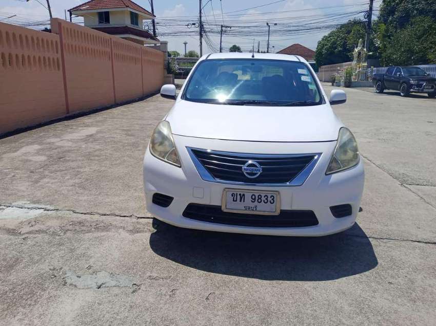 Cheap Nissan Almera for sale pay down foreigner