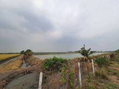 3 Rai Land in Nakhon Pathom for Sale