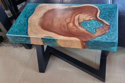 NO.44  NEW  HARDWOOD GREEN  RIVER TABLE FREE DELIVERY