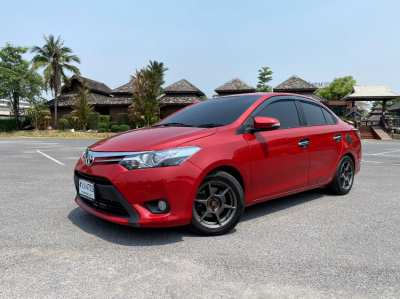 Vios ตัวท๊อป รถสวย เครดิตดีๆฟรีดาวน์