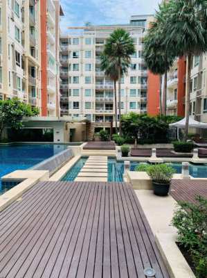 Unblocked View 1 Bedroom Condo in Huaikwang for Sale