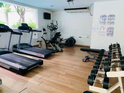 Unblocked View 1 Bedroom Condo in Huaikwang for Sale