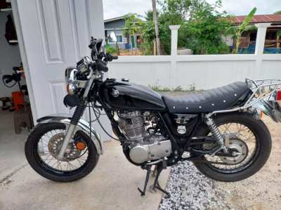 Yahama SR400FI For Sale (Black)