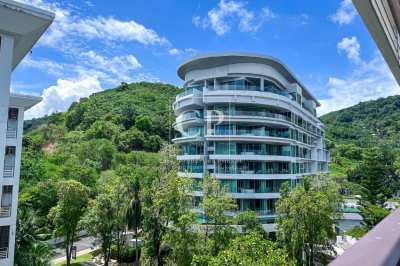 Airy, Picturesque 1-Bedroom Mountain View Condo in Karon, Phuket